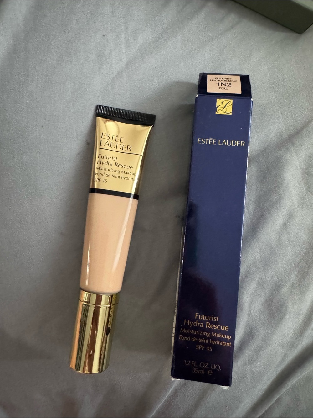 Estee Lauder Futurist Hydra Rescue Moisturizing Makeup - 1N2 Light/Beige